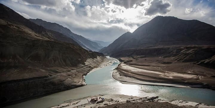 India has blocked the Indus River for Pakistan, Islamabad considers it an act of war