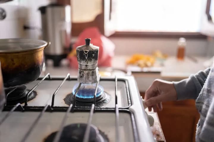 Тарифи на газ і тепло не мають змінюватися цього року, а потім можливе зростання - НБУ