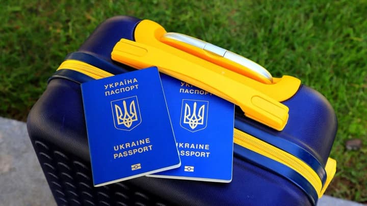 Виїзд українців за кордон: соціологиня розповіла про нові тенденції