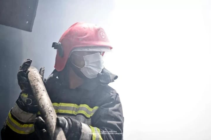 У Грузії загорівся поїзд, пасажирів евакуювали