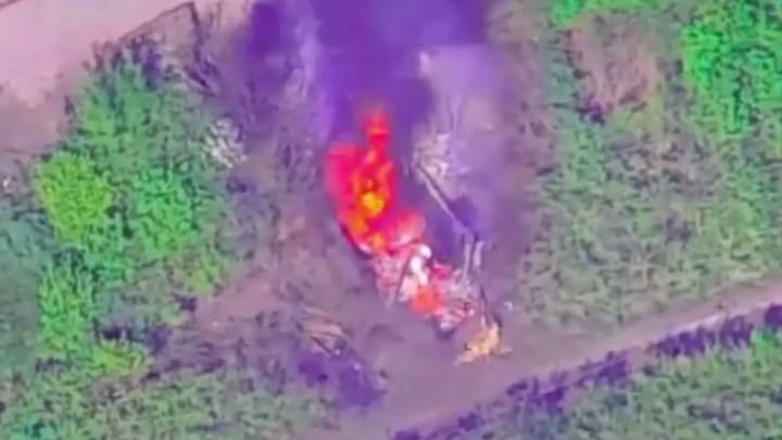 Artillerymen of the Armed Forces of Ukraine effectively destroyed the Russian self-propelled gun "Msta-S"