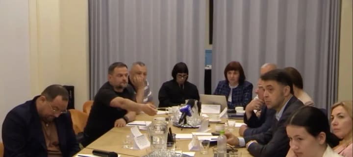 Behind the guise of science - the interests of a pharmaceutical giant: how the Academy of Legal Sciences covered up the pressure on the pharmacy business