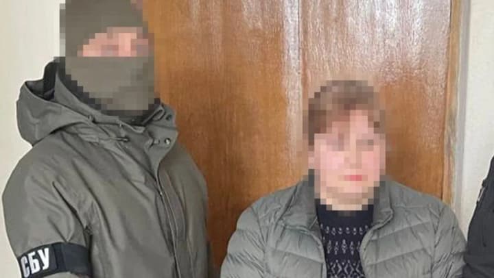На Миколаївщині СБУ затримала 57-річну чиновницю: шпигувала на користь окупантів