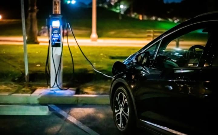 The import of electric vehicles to Ukraine has increased by almost a third: most of the imported cars are from the USA and China