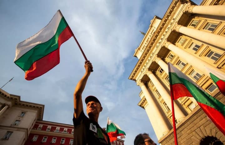 Недружественный статус не помешал: болгарские националисты подписали соглашение о сотрудничестве с партией путина