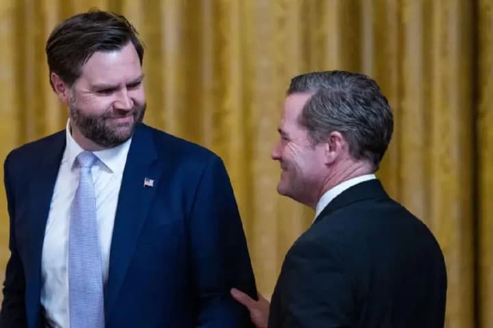 Джей Ді Венс: Призначення Волца послом США в ООН - це підвищення