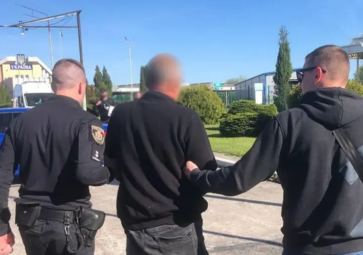 Germany extradited a man suspected of human trafficking to Ukraine