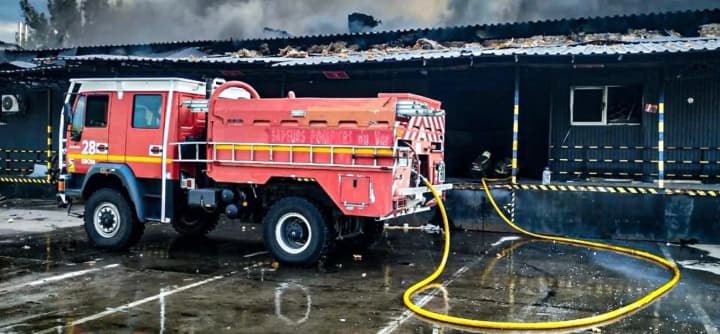 На Харківщині внаслідок ворожих обстрілів пошкоджено житлові будинки та навчальний заклад - ДСНС