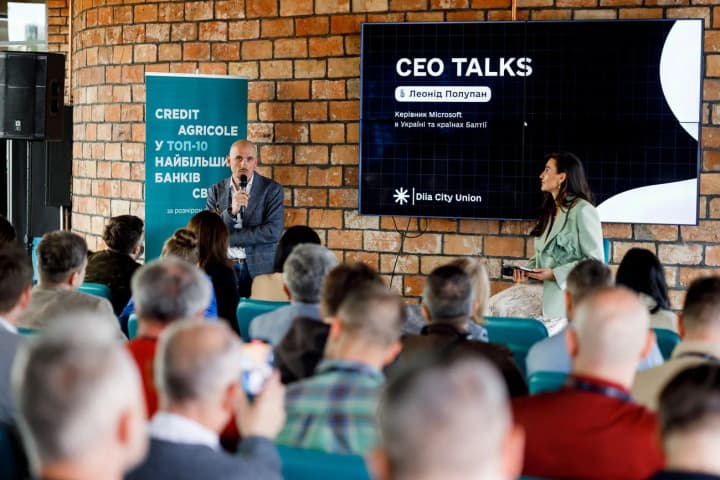 Як Україна інтегрується у глобальні ШІ-тренди: у Києві відбулася зустріч CEO Talks з Леонідом Полупаном