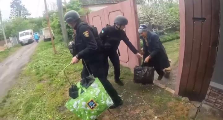 З Сумщини вдалося евакуювати понад 30 людей - ДСНС