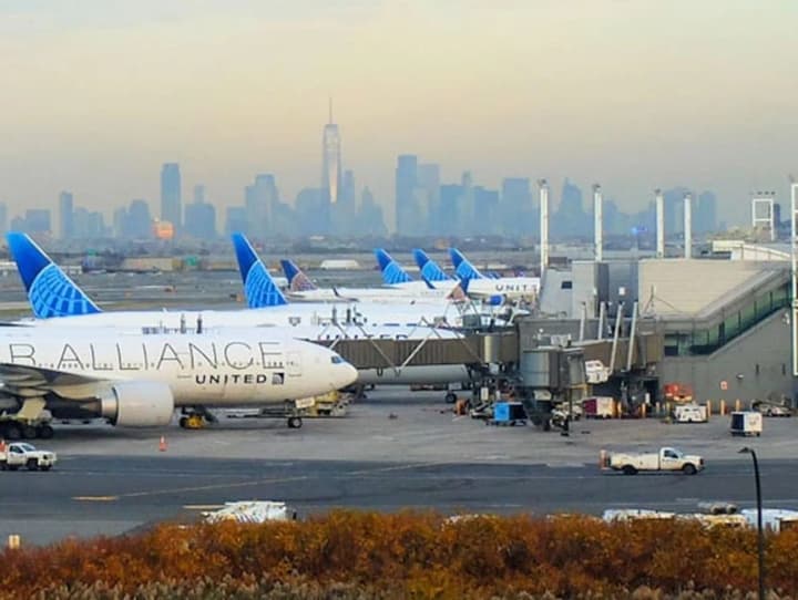 У США стався збій у зв’язку в аеропорту Ньюарк - працюють над вирішенням