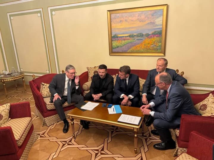 Ukraine and allies ready for complete ceasefire from Monday: leaders of "coalition of the willing" and Zelenskyy held conversation with Trump
