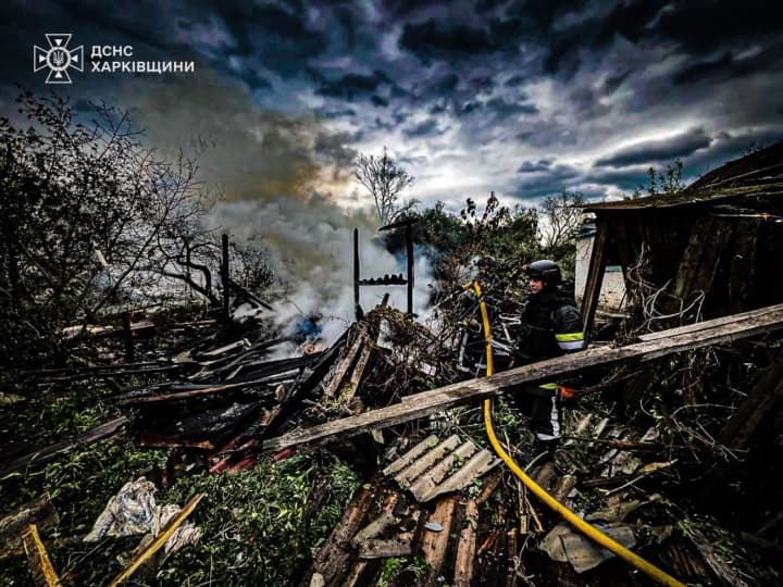 На Харківщині ворог вдарив по житловому сектору: постраждали дві жінки