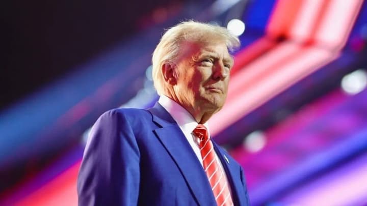 Таможенная политика Трампа приведет к инфляции и замедлит рост экономики США – ФРС
