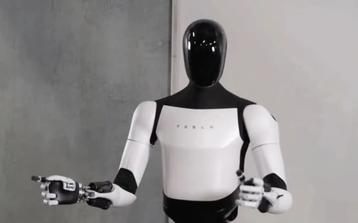 Optimus from Tesla impresses with dance moves in Elon Musk's new video