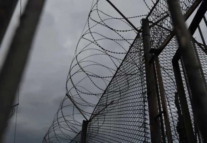 У росії з колонії втекли 10 злочинців, завербованих на війну проти України: деталі