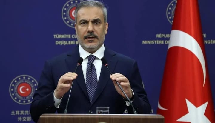 Представники Туреччини залишать українсько-російські мирні переговори після привітання