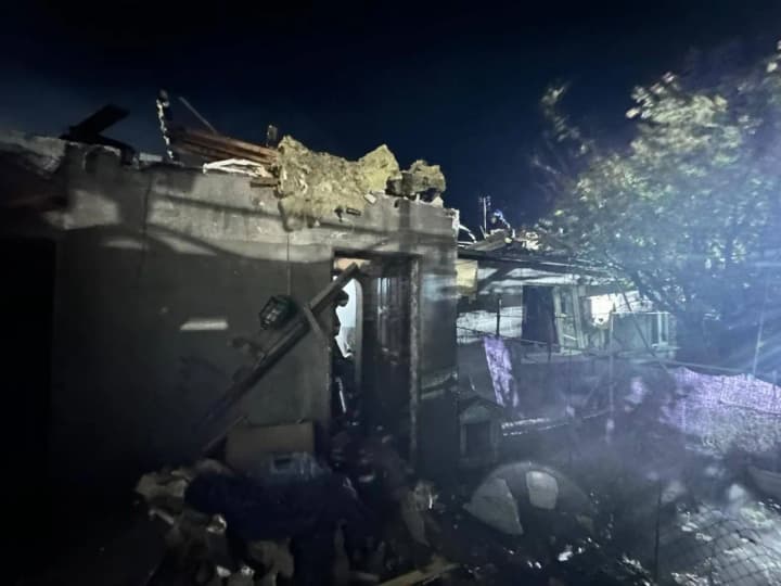 Одещина під атакою дронів: троє постраждалих, руйнування інфраструктури