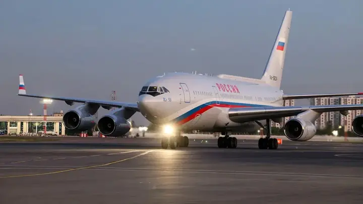 Літак з російською делегацією вилетів зі Стамбула до росії - росЗМІ