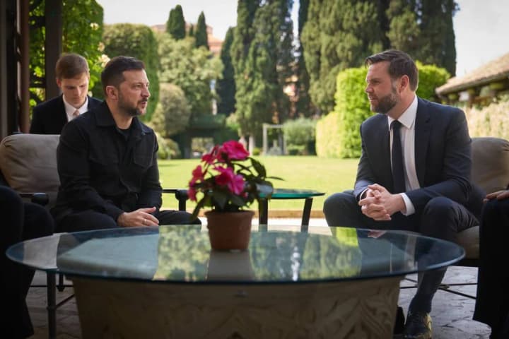 Санкції проти рф та обмін полоненими: про що Зеленський говорив на "хорошій зустрічі" з Венсом і Рубіо