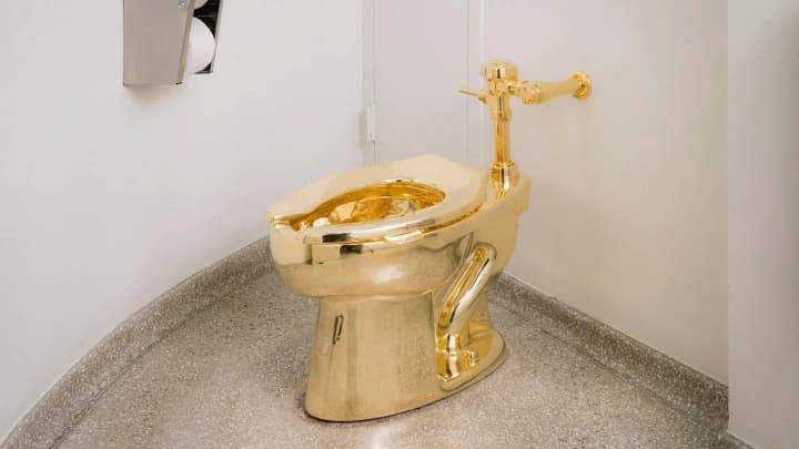 Churchill's Stolen Golden Toilet: Oligarch's Son Avoids Jail Despite Involvement in Sale of Stolen Goods