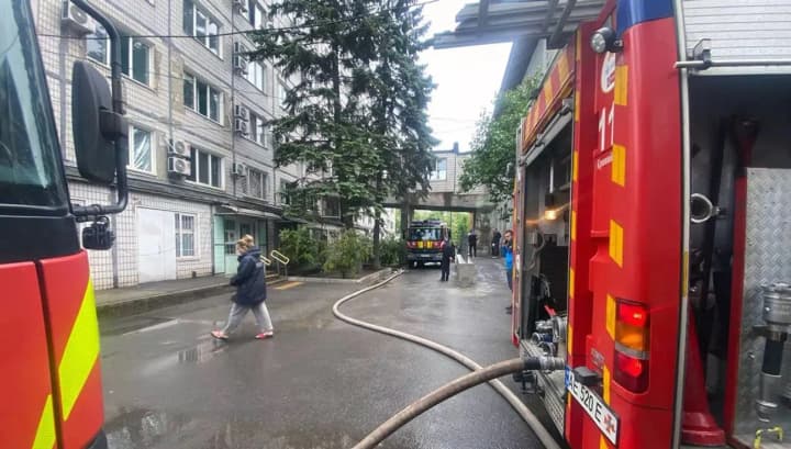 В інфекційній лікарні Кривого Рогу сталася пожежа: загинув чоловік 