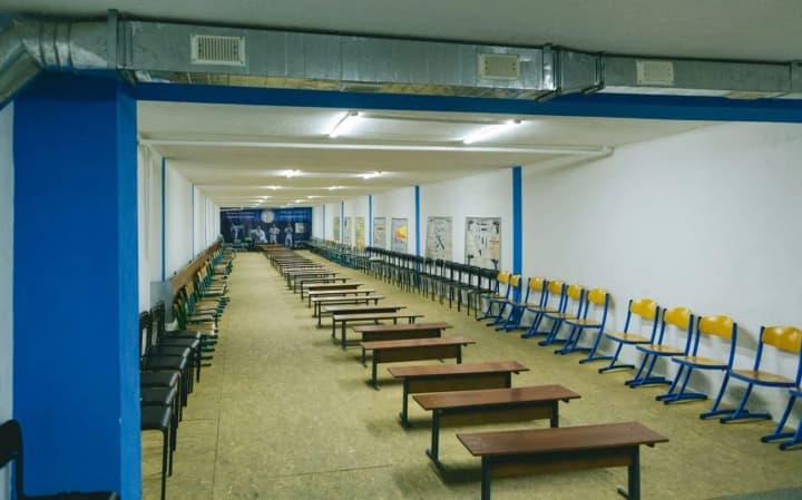 Правительство выделило 11 млрд грн на обустройство укрытий в школах – Шмыгаль
