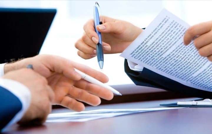 Як поділяється спадщина між спадкоємцями: роз'яснили у Мін'юсті