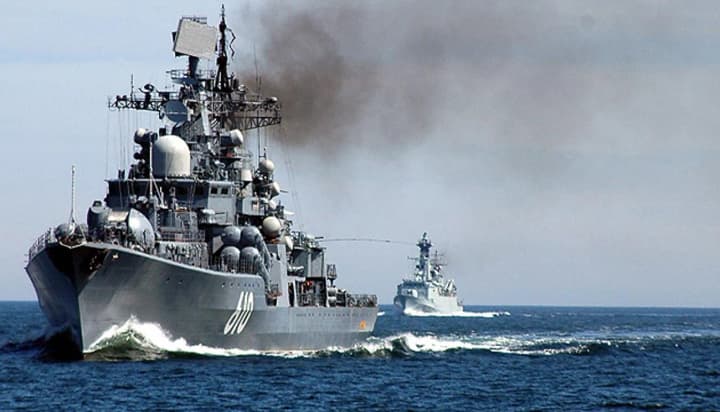 ВМС ЗСУ: росія тримає два ракетоносії в Чорному морі