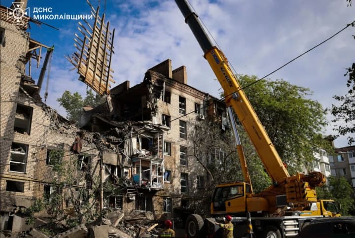 У Миколаїві під завалами продовжують шукати ще одну жінку - Кім