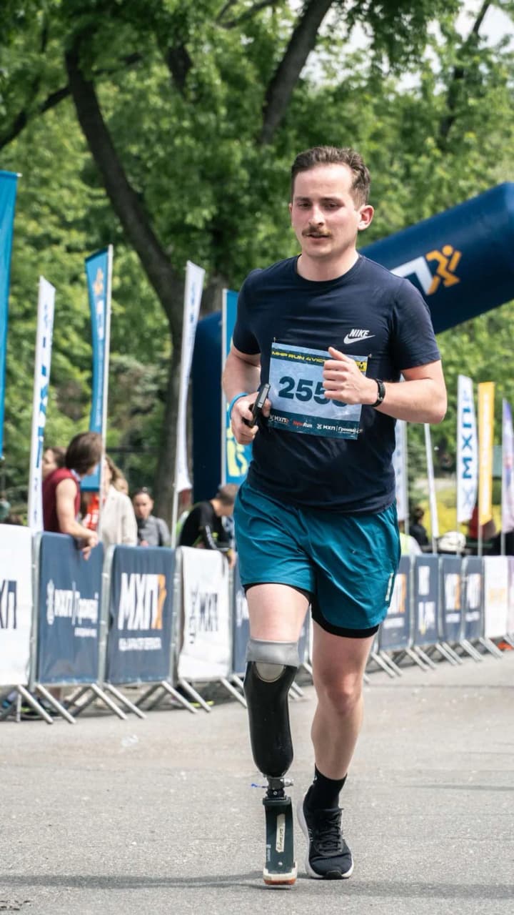 MHP Run4Victory: ветеран подолав 21 км на протезі