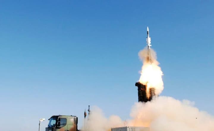 The Russian Armed Forces likely have about 500 ballistic missiles, which are quite difficult to shoot down – Economist