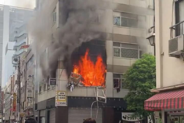 Explosion at construction site in Tokyo: 10 people injured due to suspected gas leak - Kyodo