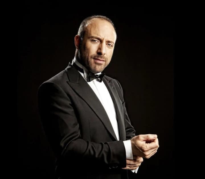 Зірки серіалів "Величне століття" та "Езель" постали перед судом: у чому їх звинувачують