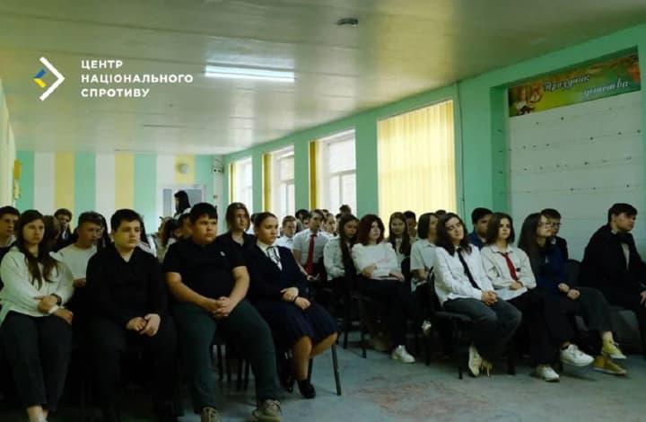 In the temporarily occupied Luhansk, children are being recruited into Putin's party - CNS