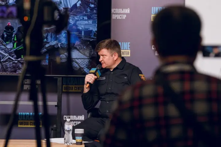 ДСНС: "Правило двох стін" не гарантує безпеки - українців закликають користуватися укриттями