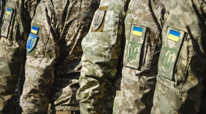 Кабмін вніс зміни до бронювання: кого стосується