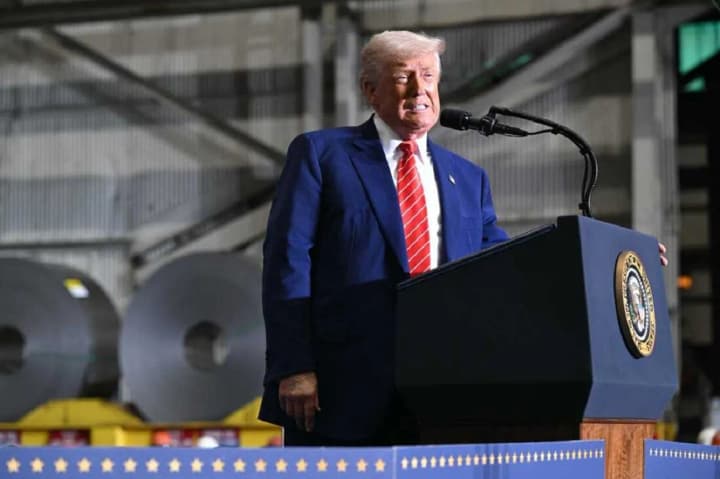 Трамп заявив, що не знає, чи підтримає законопроєкт щодо посилення санкцій проти рф 