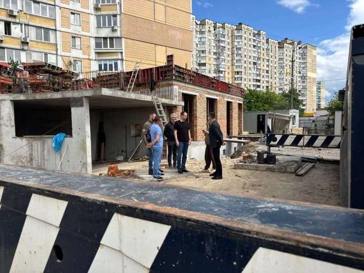 In Kyiv, a dual-purpose shelter will be built with McDonald's and parking