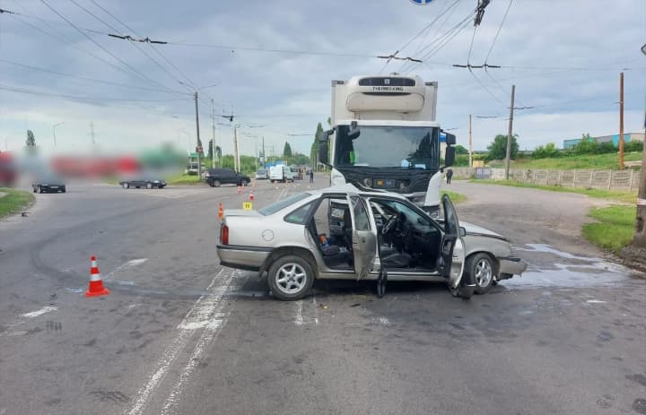 Загинуло подружжя, двоє дітей - травмувалися: у Луцьку зʼясовують обставини смертельної ДТП 