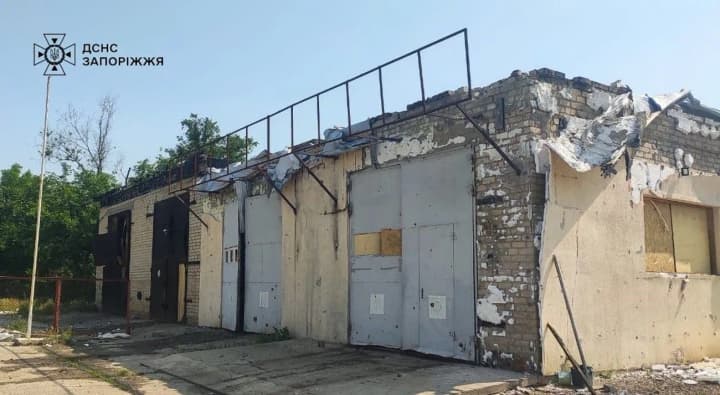 В Запорожской области оккупанты атаковали спасателей: четверо раненых