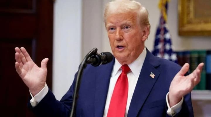 Трамп открыт для встречи с путиным и Зеленским в Турции - Белый дом