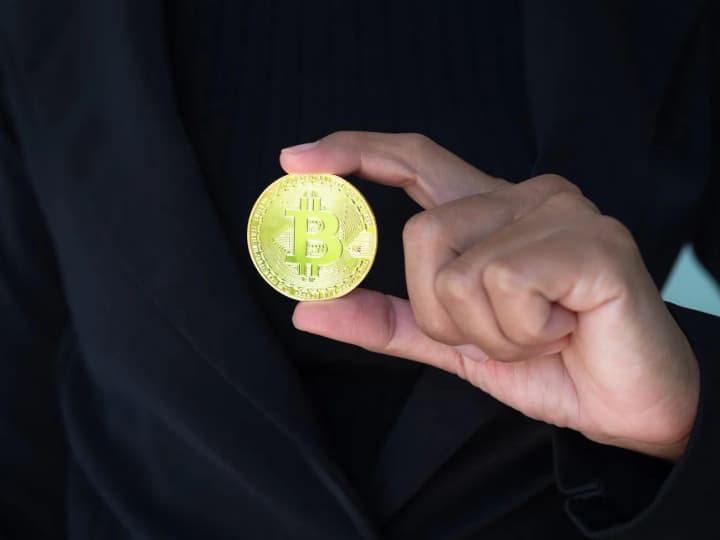 Австралія посилює контроль за криптоматами через шахрайство