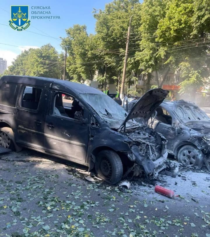 Прокуратура начала следствие по факту обстрела Сум российскими захватчиками: трое погибших, около 20 раненых