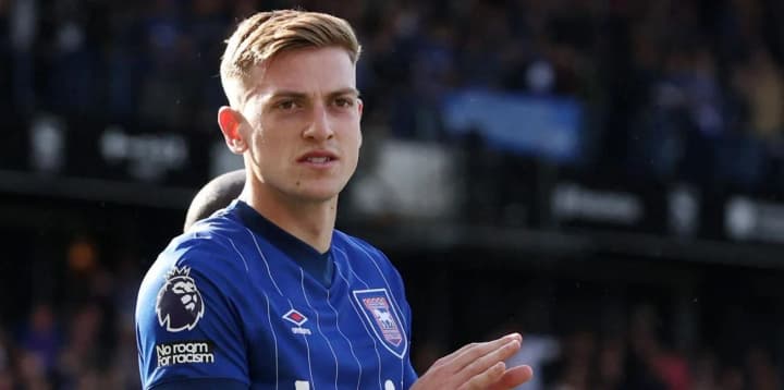 Лиам Делап перешел в "Челси" более чем за 30 миллионов фунтов и получит 9 номер