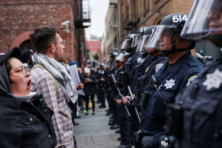 Протести проти дій іміграційних агентів Трампа та Нацгвардії у США: 27 арештів у Лос-Анджелесі, 60 – у Сан-Франциско