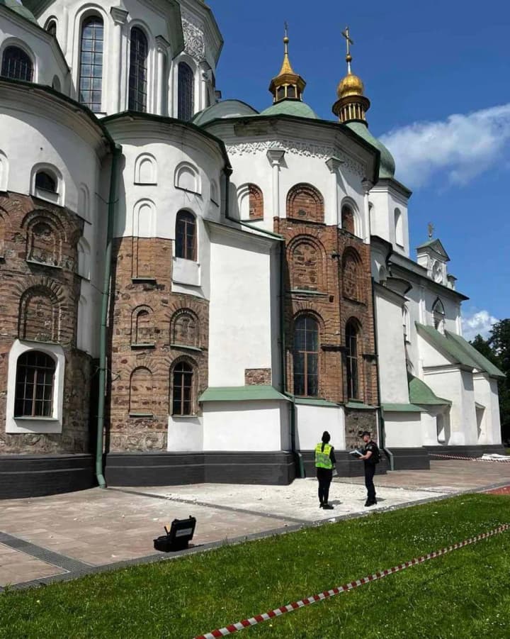 Lubinetz called on UNESCO and the UN to respond to the damage to St. Sophia Cathedral due to the Russian attack