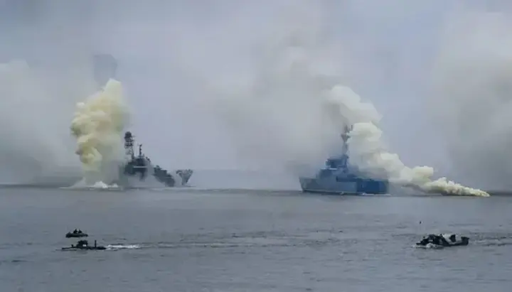 Враг удерживает в Средиземном море боевые корабли, на борту одного "Калибры" - ВМС