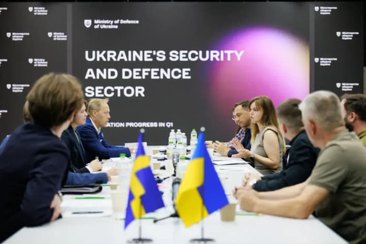 Space for the front: Sweden joins Ukraine's defense projects