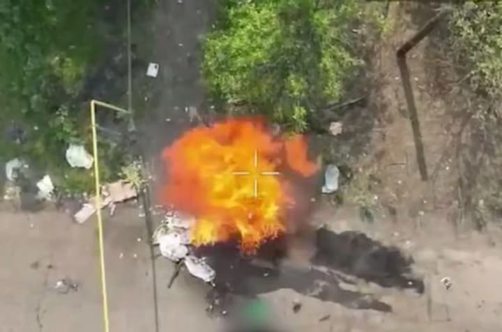 Cars, howitzer, means of communication: Ukrainian defenders showed the destruction of enemy equipment at the front